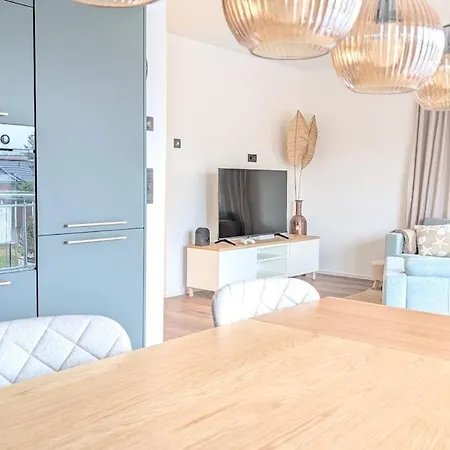 Apartman Neueroeffnung Ostern 2026 - Liegeplatz 3 *