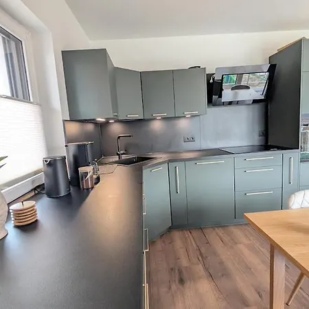 Neueroeffnung Ostern 2026 - Liegeplatz 3 Apartman