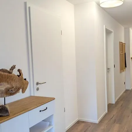 Apartman Neueroeffnung Ostern 2026 - Liegeplatz 3 *